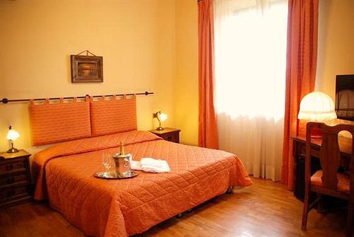 Airone Pisa Ristorante Hotel 3*